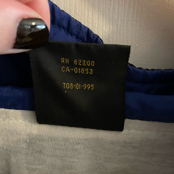 VINTAGE Puma Windbreaker - Picture 4 of 5